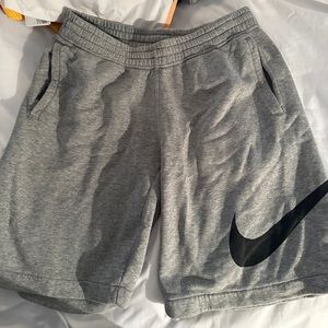 Nike Sweatshorts
